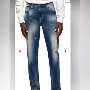 Diesel D-Fining Tapered dark wash denim jeans Distressed‎ Size 31/32